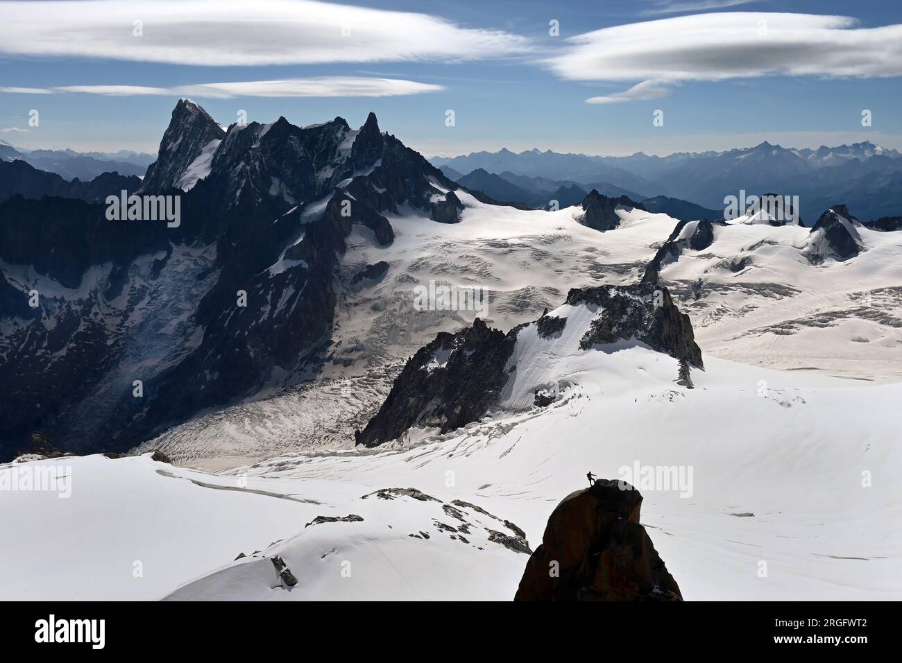 Mont blanc et glacier du geant hi-res stock photography and images - Alamy