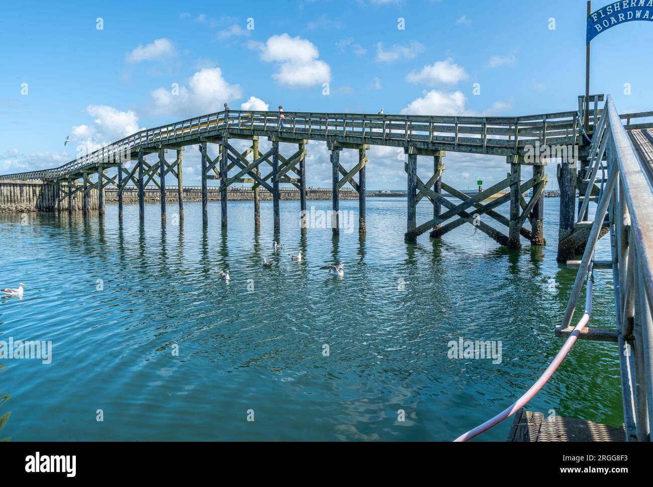 Fishermans boardwalk hi-res stock photography and images - Alamy