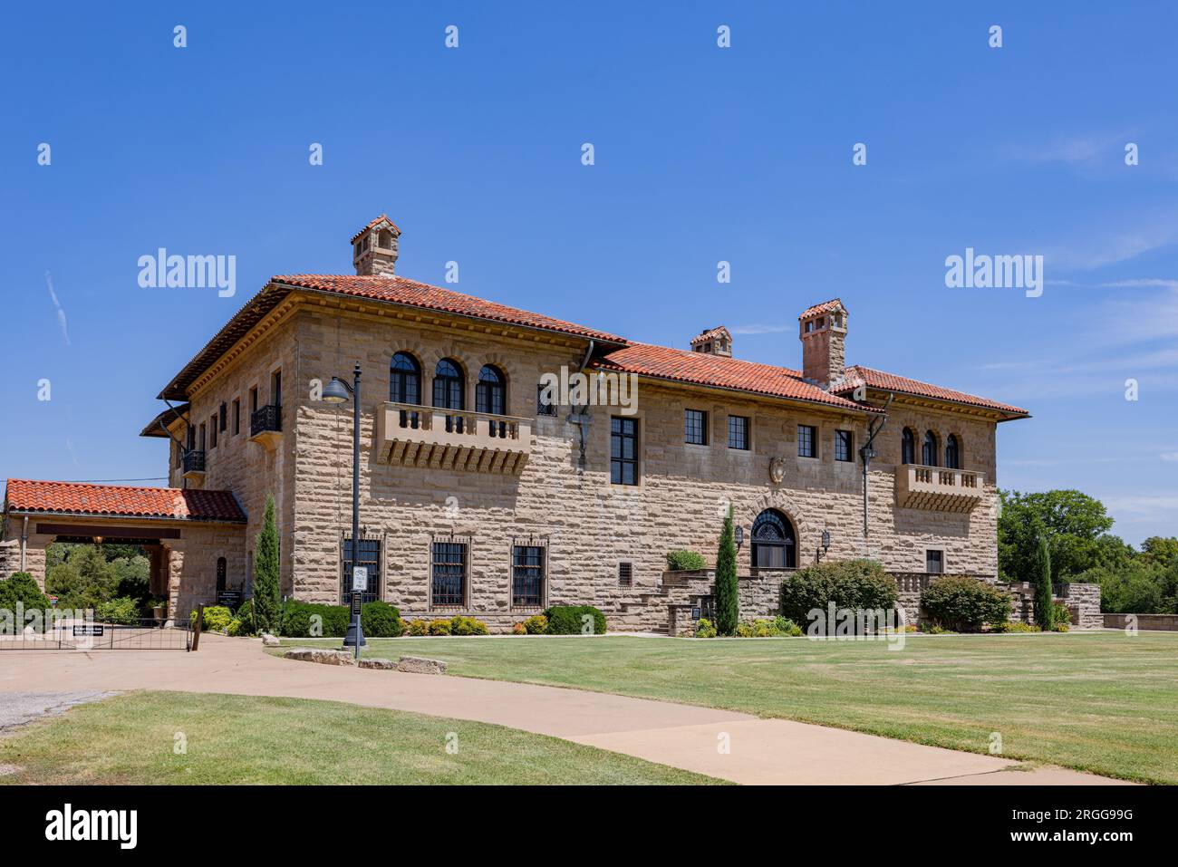 Exterior view of the E. W. Marland Mansion at Oklahoma Stock Photo Alamy