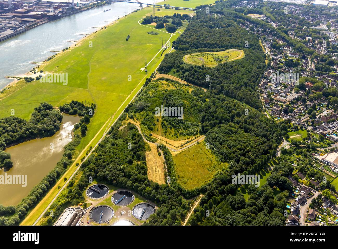 Werthauser wardt and rheinwiesen rheinhausen at the bridge of ...