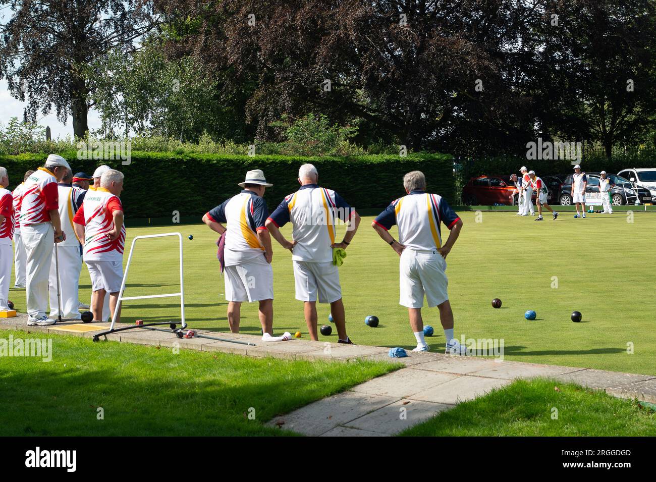 Windsor, Berkshire, UK. 9th August, 2023. Bowlers enjoying the afternoon sunshine at Windsor & Eton Bowling Club. After weeks of miserable weather, it was finally a lovely warm sunny day today in Windsor, Berkshire. Credit: Maureen McLean/Alamy Live News Stock Photo