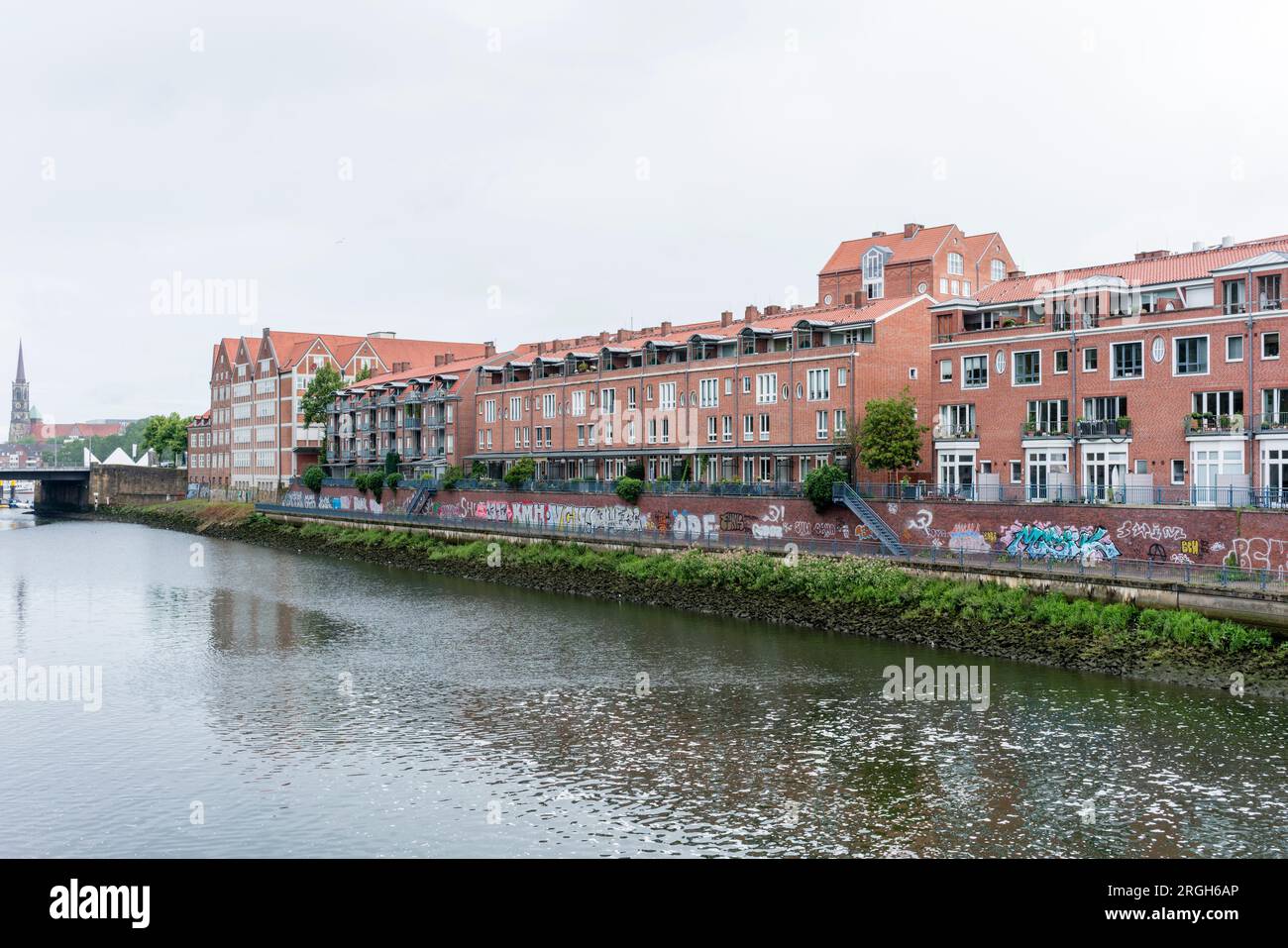 Brick residential building bremen hi-res stock photography and images ...