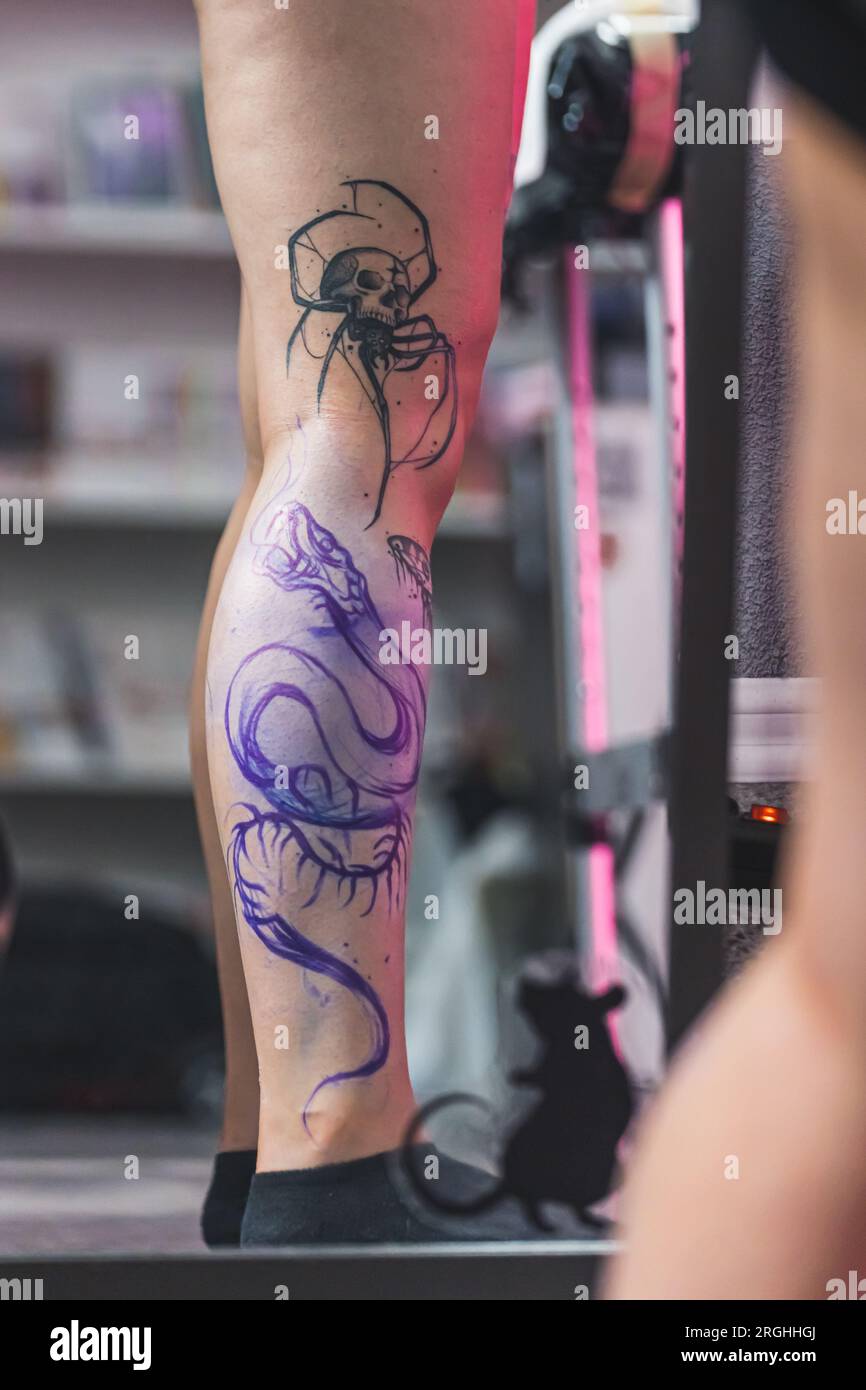 Differences between freehand and improvisation in tattooing - Avantgarde  Tattoo Barcelona