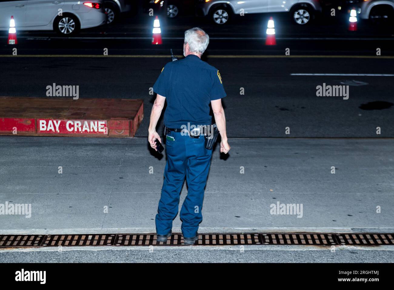 New York, NY, USA. 6 August, 2023. Police Officer at Manhattan VA Hospital. Credit: Steve Mack/Alamy Stock Photo Stock Photo