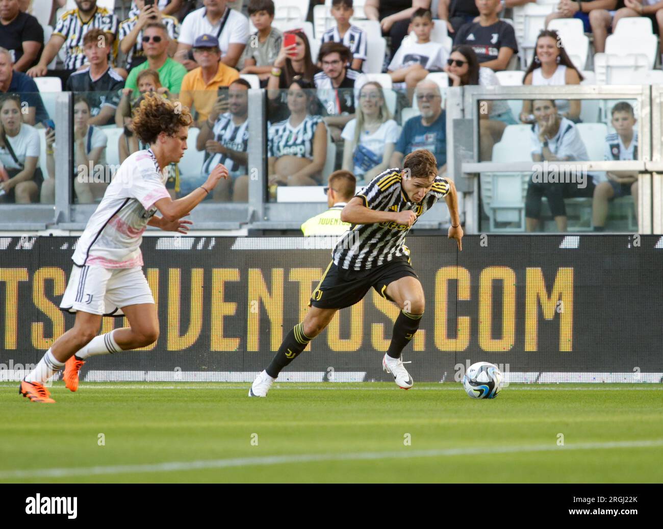 Turin, Italy. 09th Aug, 2023. Manuel Locatelli of Juventus during the  pre-season test match between Juventus Fc and Juventus NextGen U23 on 09  August 2023 at Juventus Stadium, Turin, taly. Photo Nderim