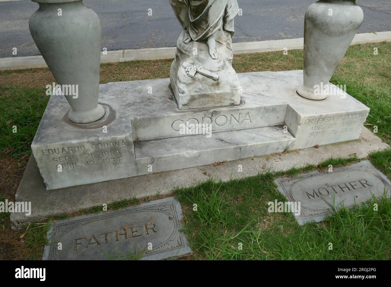 Inglewood, California, USA 8th August 2023 Eduardo Corona Grave in