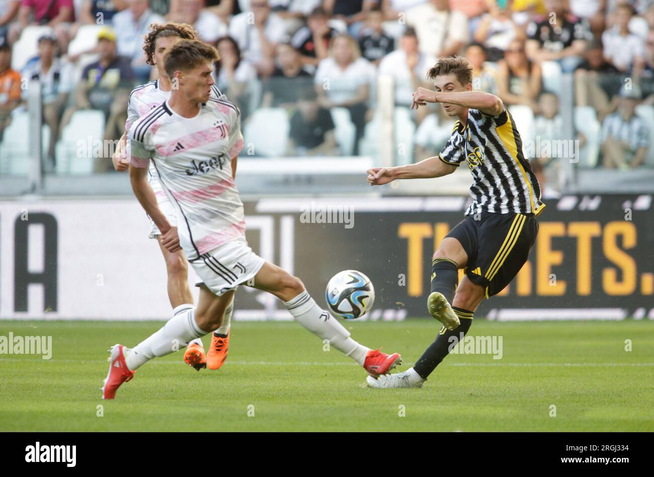 Turin, Italy. 09th Aug, 2023. Manuel Locatelli of Juventus during the  pre-season test match between Juventus Fc and Juventus NextGen U23 on 09  August 2023 at Juventus Stadium, Turin, taly. Photo Nderim