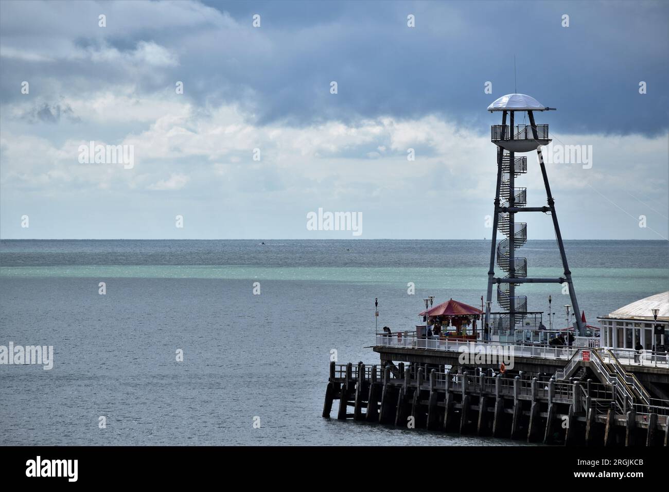 End of zip line hi-res stock photography and images - Alamy