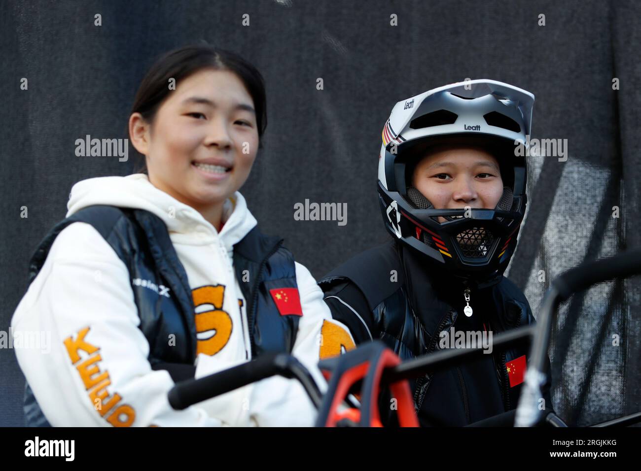 China's Sibei Sun (left) and China's Huimin Zhou pose for a photo in the BMX Freestyle Park Women’s Elite Final during day five of the 2023 UCI Cycling World Championships at the Glasgow Green, Glasgow. Picture date: Monday August 7, 2023. Stock Photo