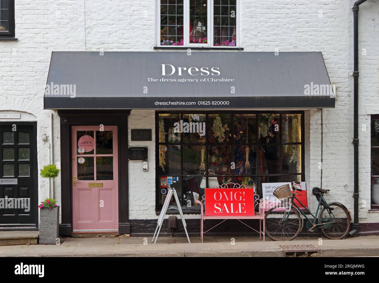 Pre worn hires stock photography and images Alamy