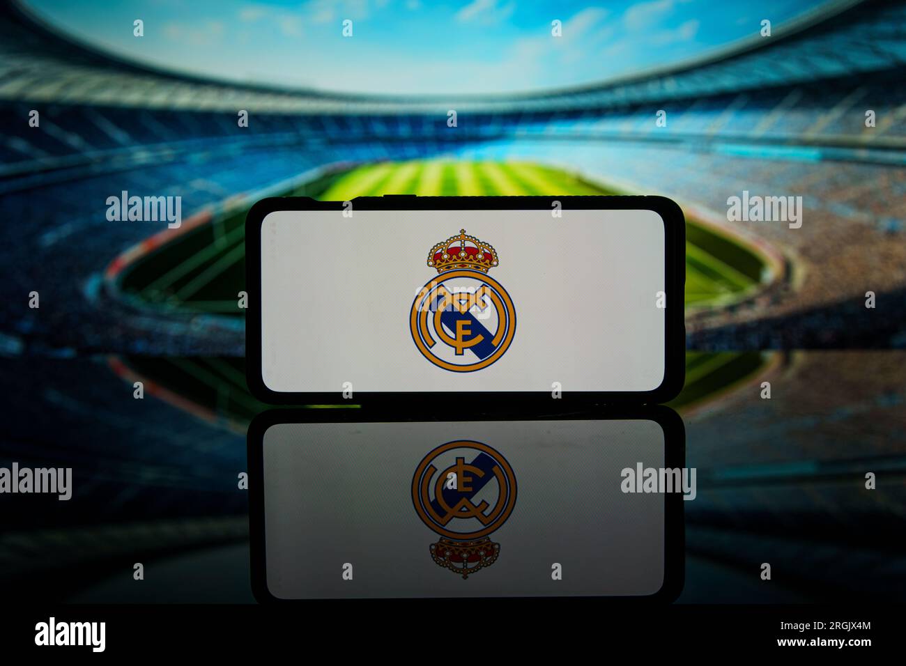 Real madrid badge hi-res stock photography and images - Alamy