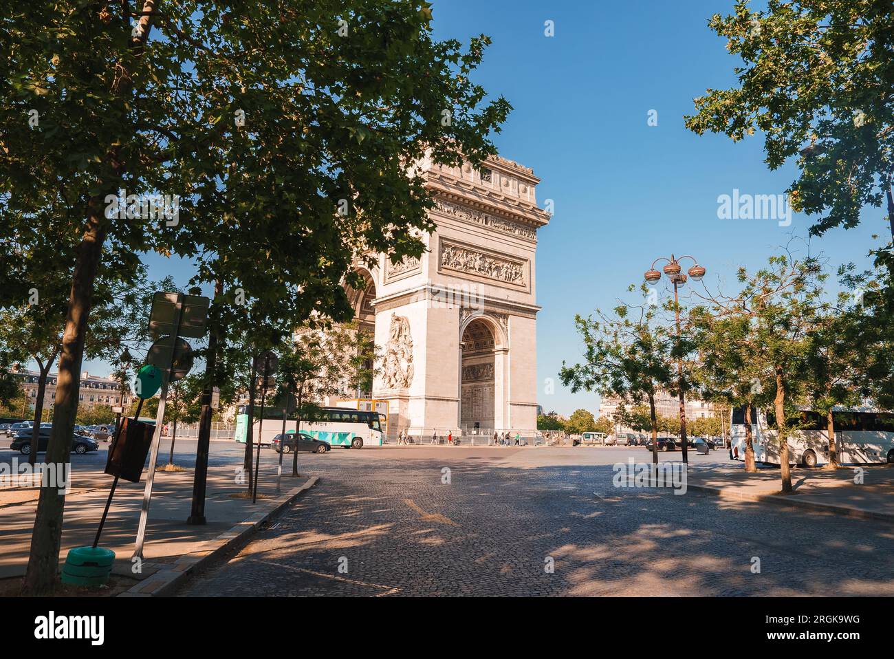 Sunny Day at the Arc de Triomphe, Paris Stock Photo
