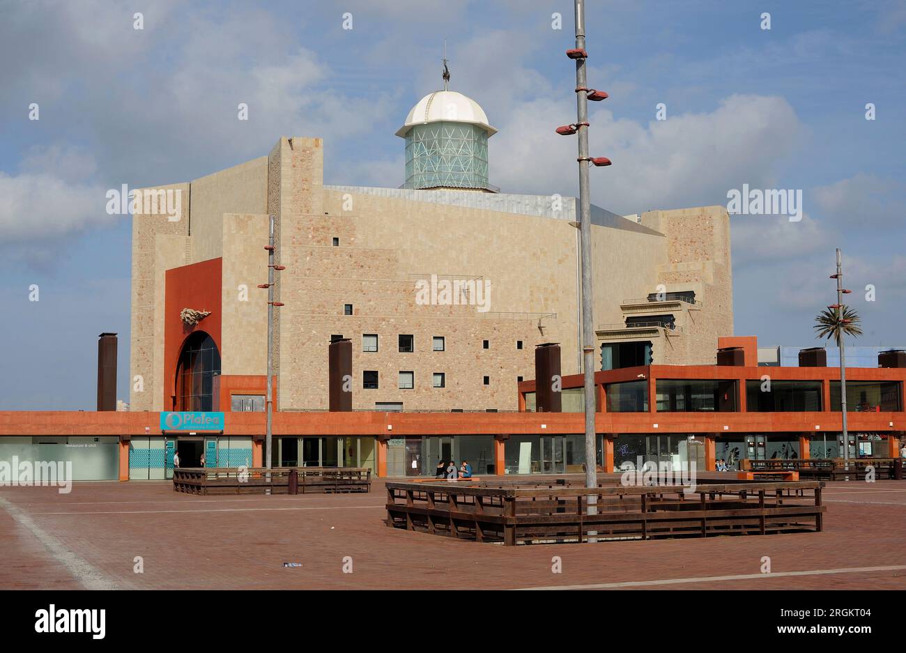 Auditorio horizontal hi-res stock photography and images - Alamy