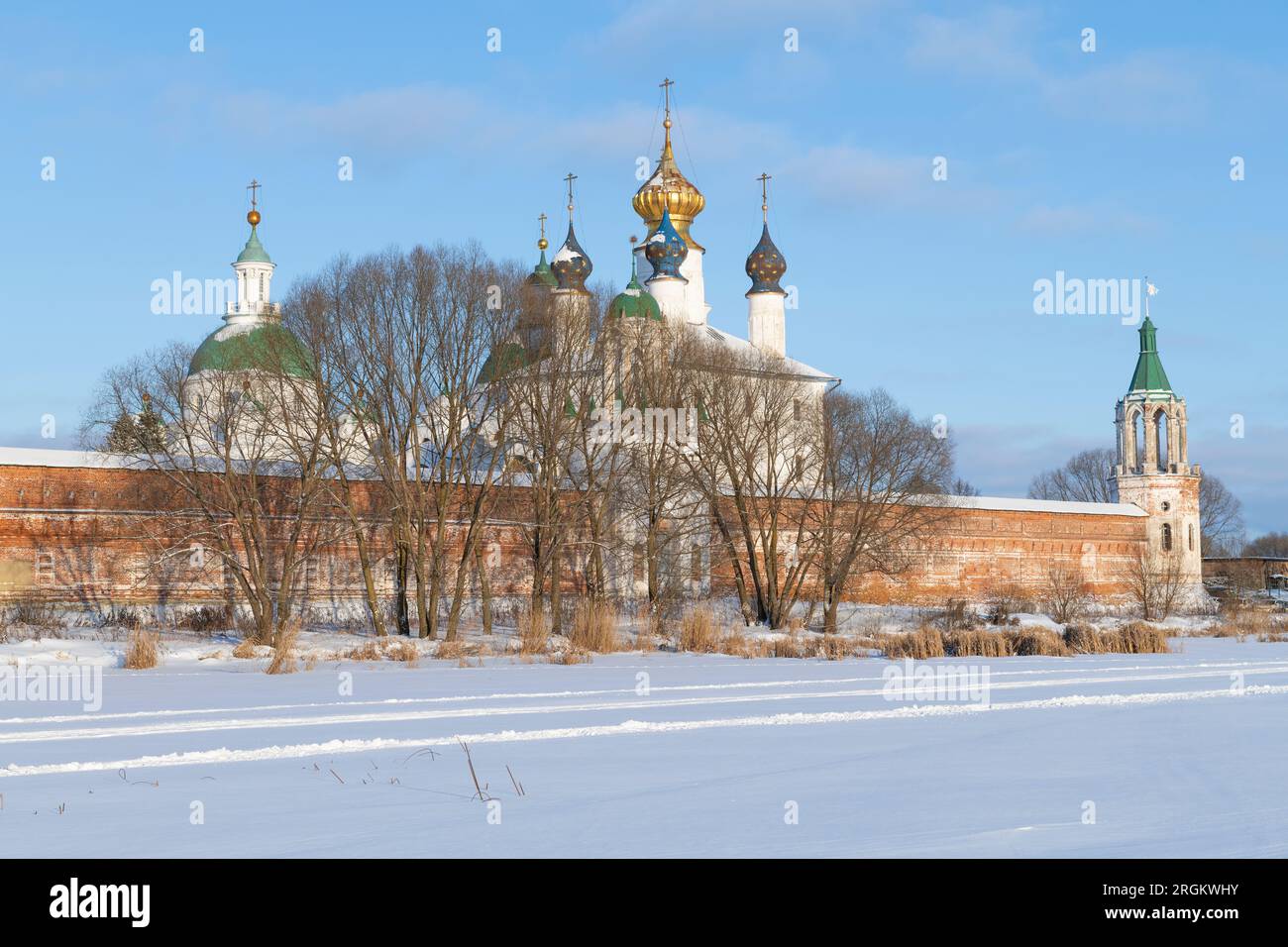 At the ancient Spaso-Yakovlevsky Dmitriev monastery on a sunny January day. Rostov, Golden Ring of Russia Stock Photo