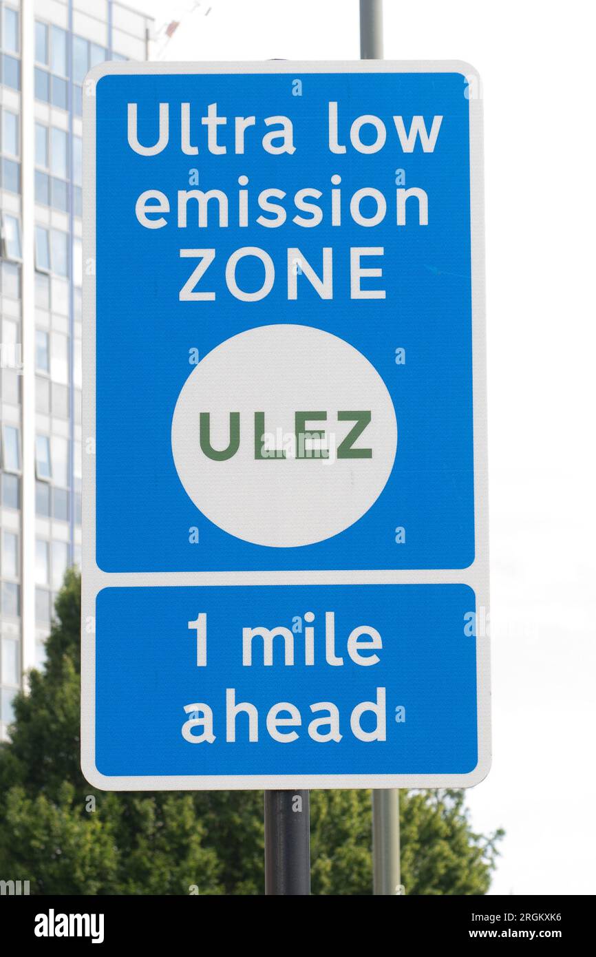 London, UK. 10 Aug 2023. A general view of ULEZ (Ultra Low Emission Zone) signs on Edgware Road in North London. Mayor of London Sadiq Kh Stock Photo