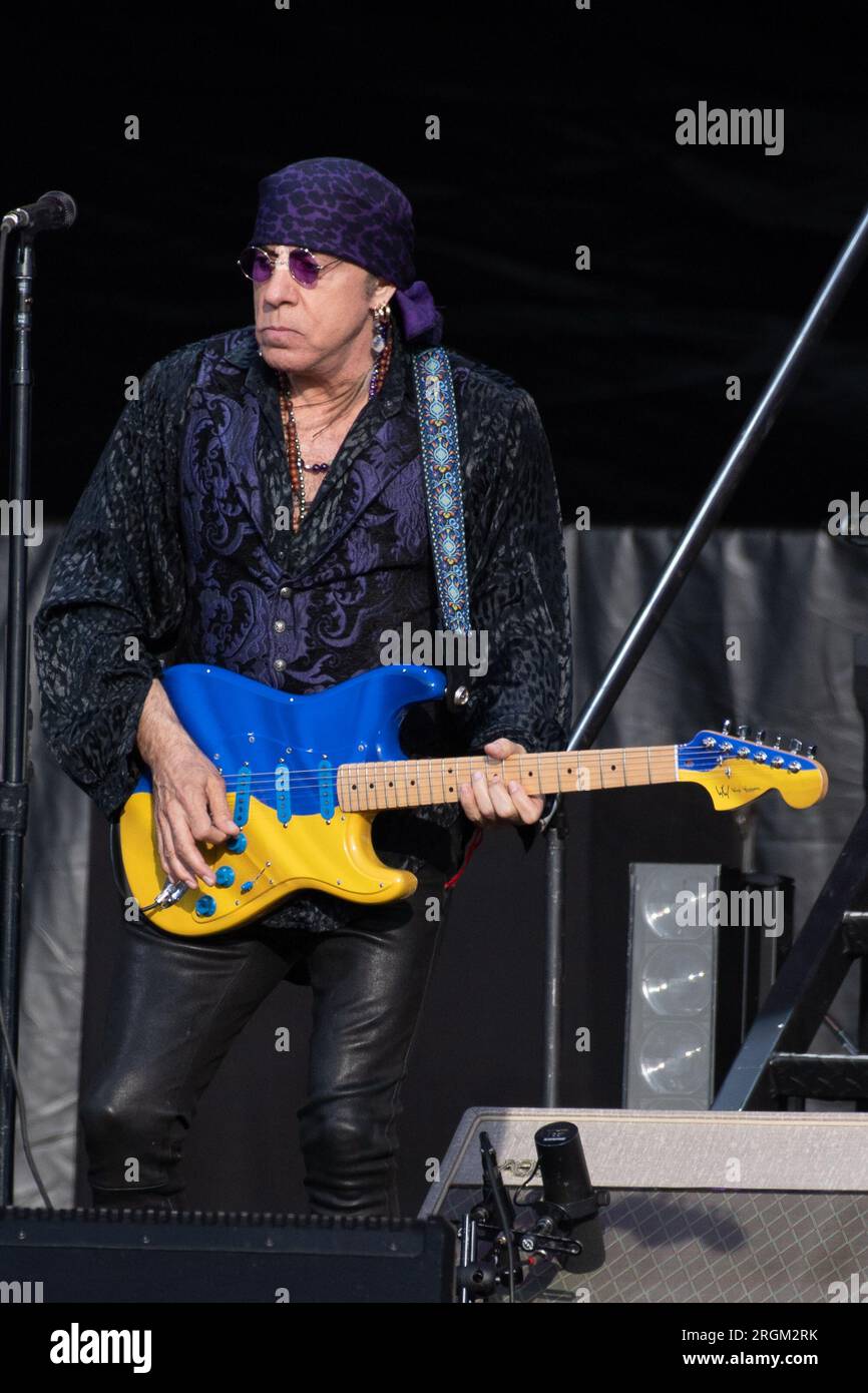 London, UK. 06 Jul, 2023. Pictured: Steven Van Zandt performing at BST