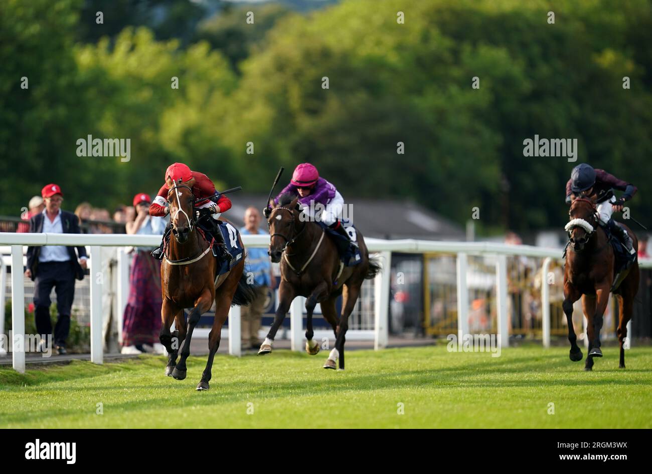 Chinese Knot And Saffie Osborne left Coming Home To Win The William 