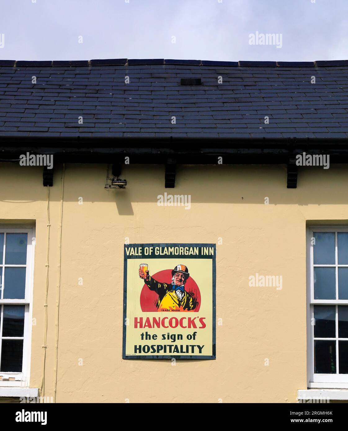 Cowbridge - The Vale of Glamorgan public house and vintage signage.  Taken August 2023. cym Stock Photo
