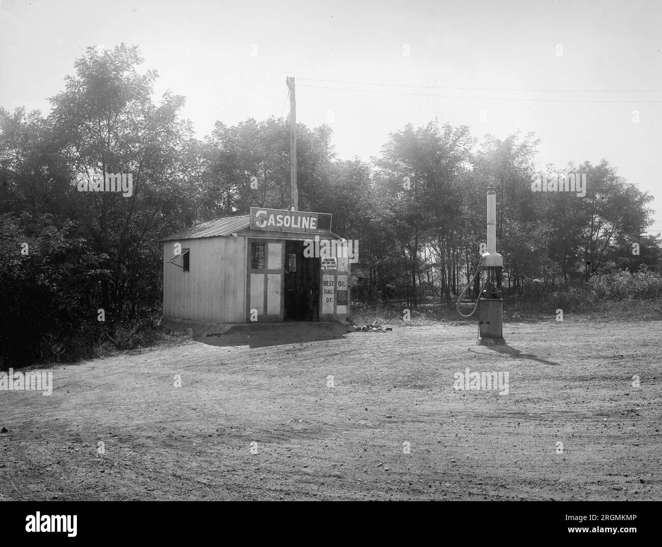 Pennsylvania oil company gas station hires stock photography and