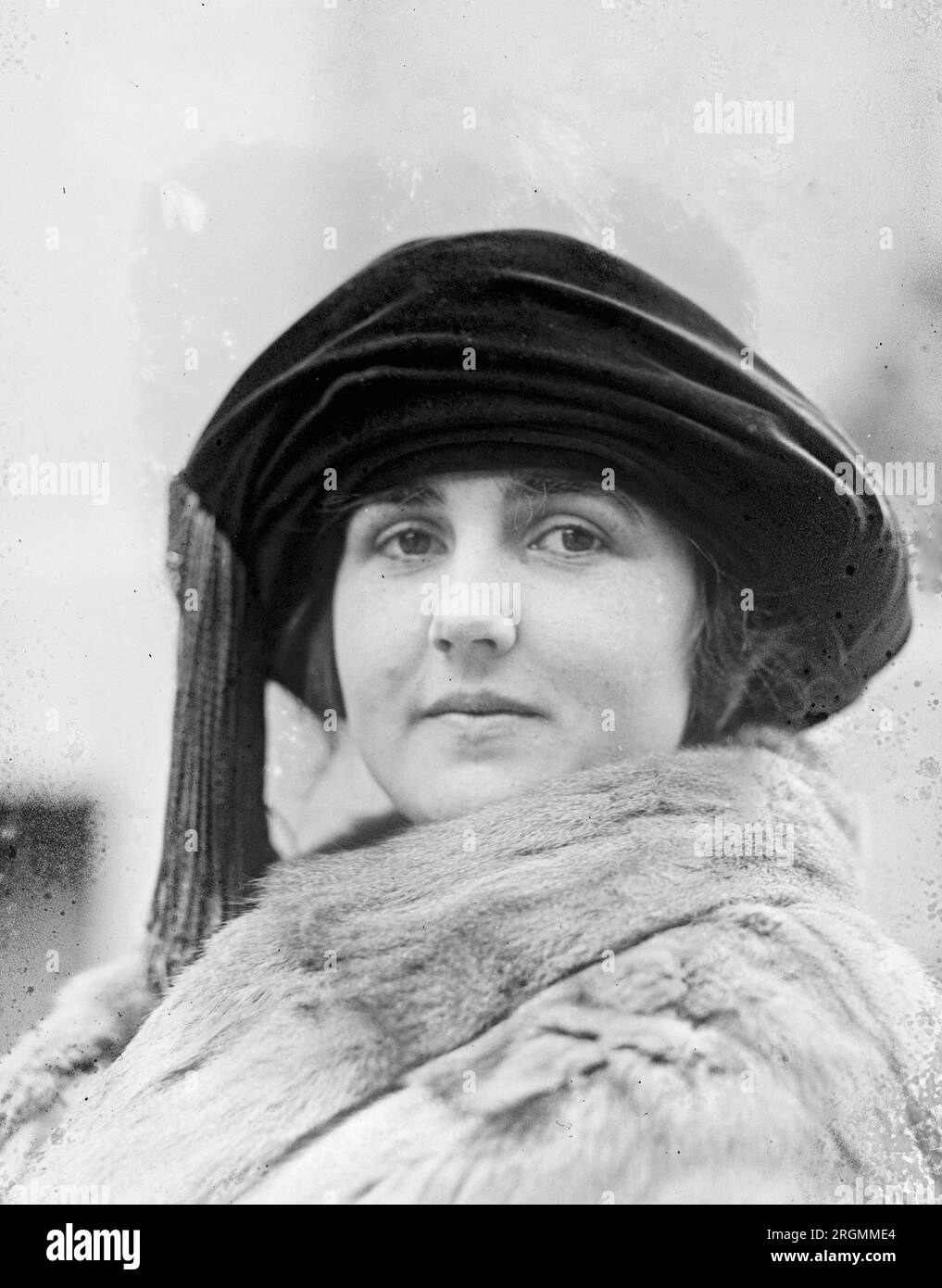 Miss Alice Mann ca. 1921 Stock Photo - Alamy