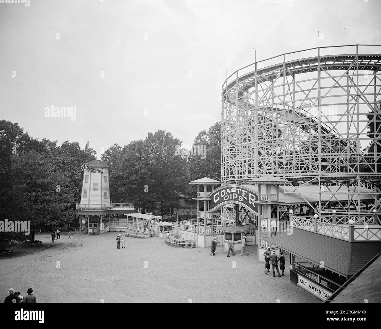 Vintage roller coaster hi-res stock photography and images - Alamy