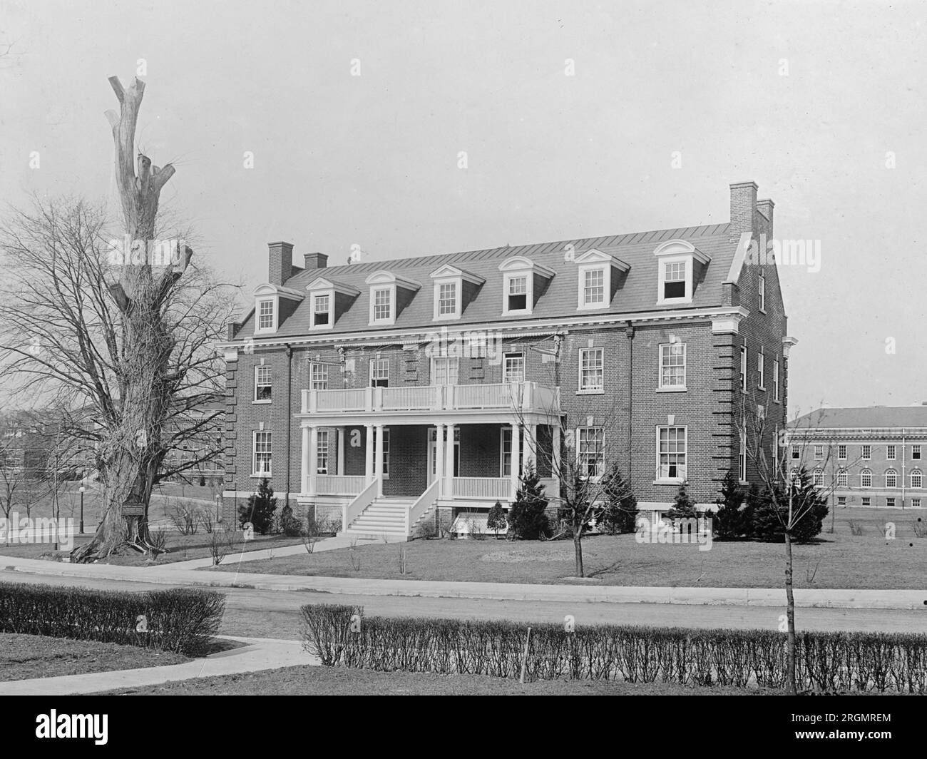 Walter Reed Hospital, [Washington, D.C.], nurses home ca. 19161917