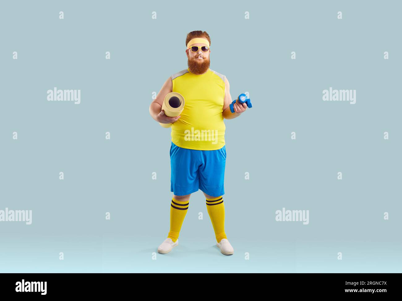 Clothes too big funny hi-res stock photography and images - Alamy