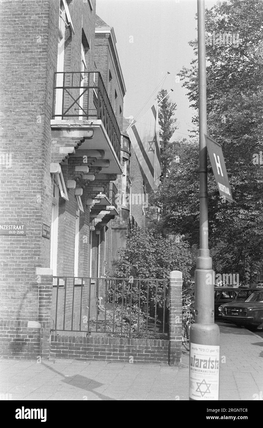 Flags at halfmast at CIZ due to deaths of Israeli atheltes at the