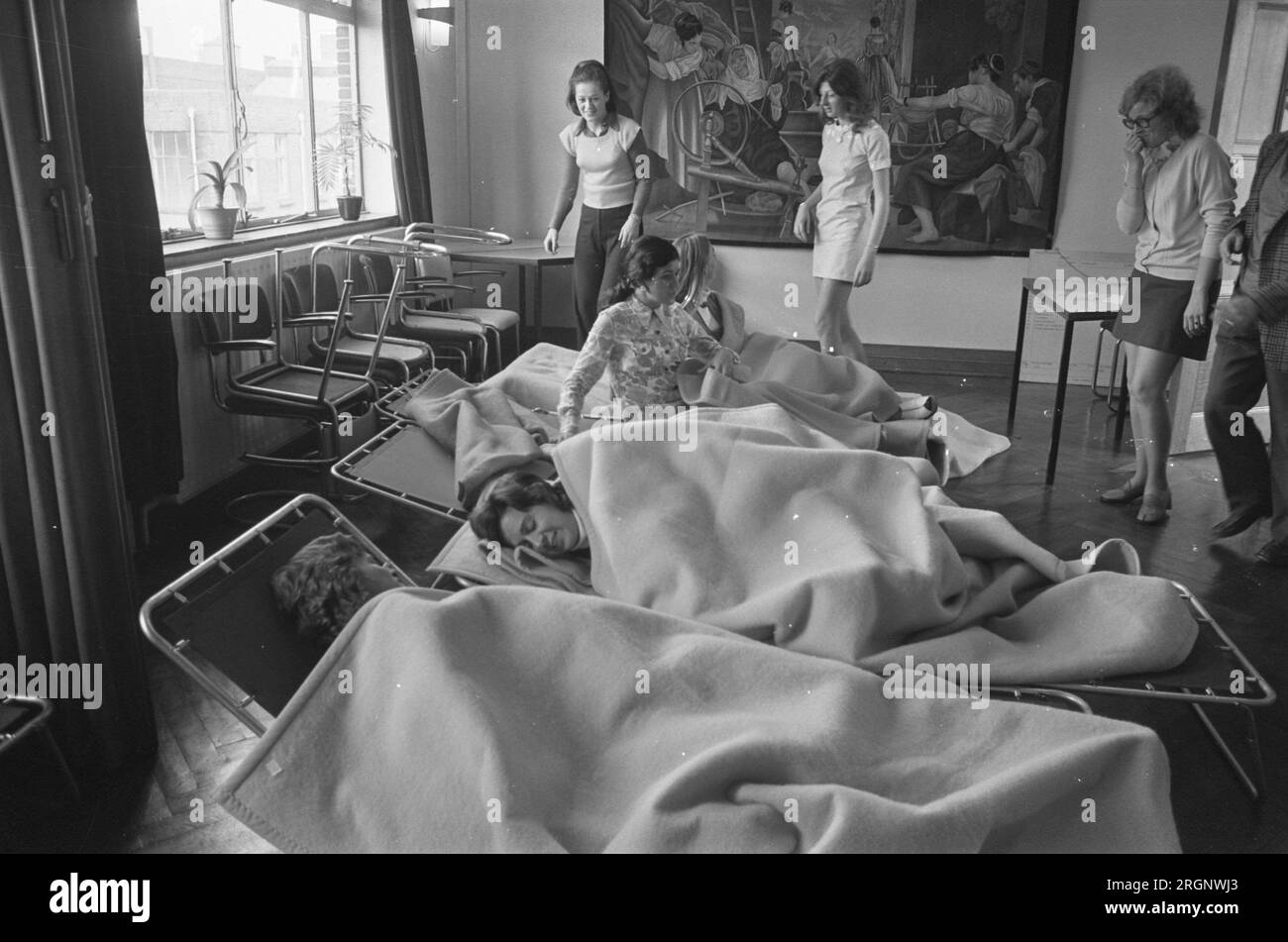 Employees occupying ENKA Breda, female occupiers sleeping ca. September 1972 Stock Photo
