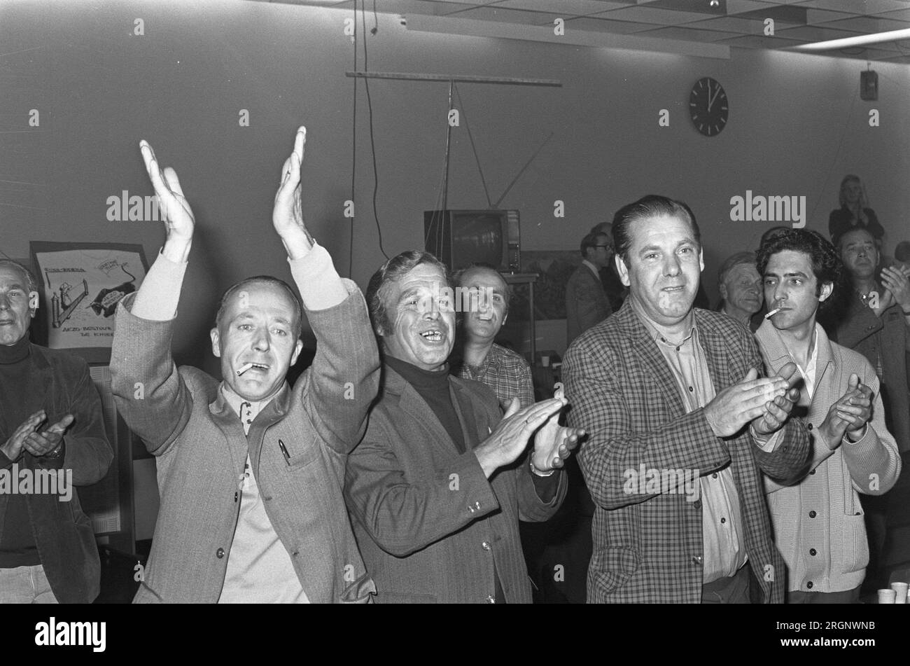 Occupation ENKA Breda is lifted, cheering occupiers ca. September 1972 Stock Photo