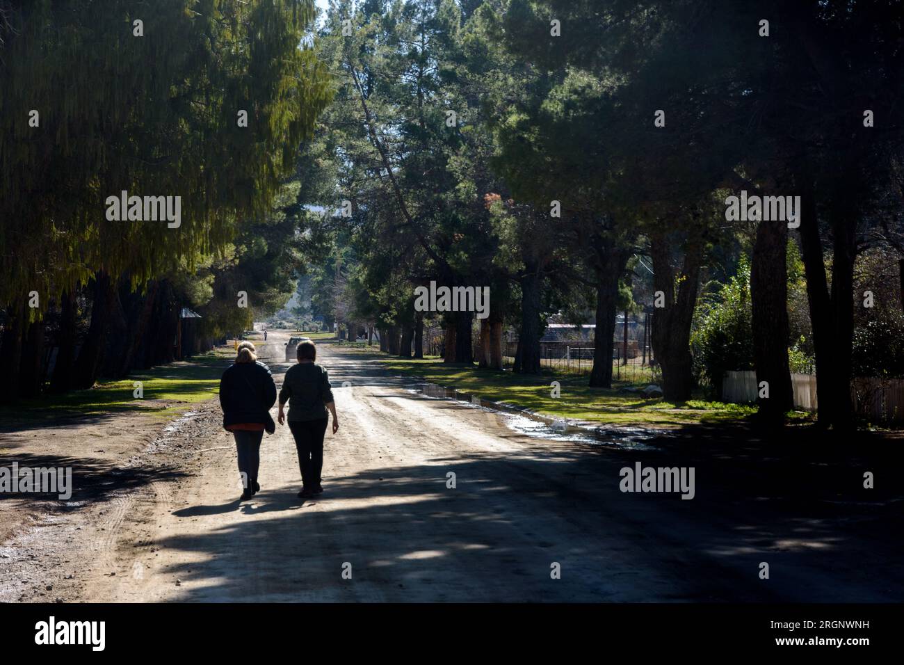 Strolling along the peacefull roads of Nieu-Bethesda, South Africa Stock Photo