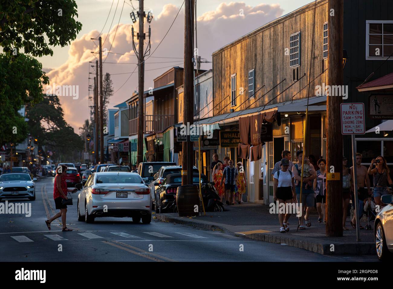 Restaurants and shops on Front Street