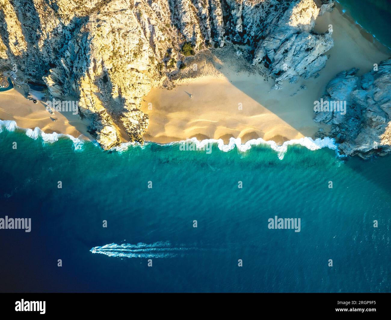 Ocean waves are crashing the pacific ocean beach, Baja California Stock Photo