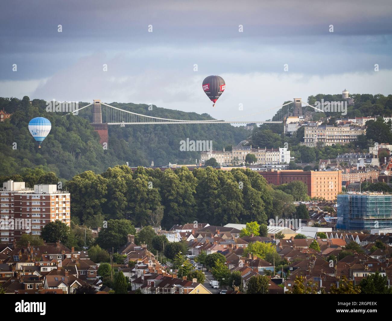Hot air balloons flying over Clifton Suspension Bridge, Bristol Stock