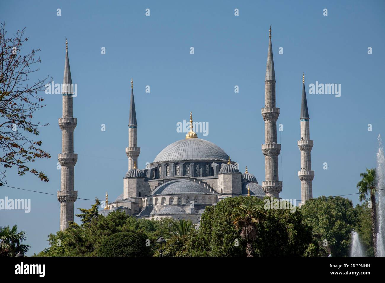 The Blue Mosque in Istanbul, also known as the Sultan Ahmed Mosque ...