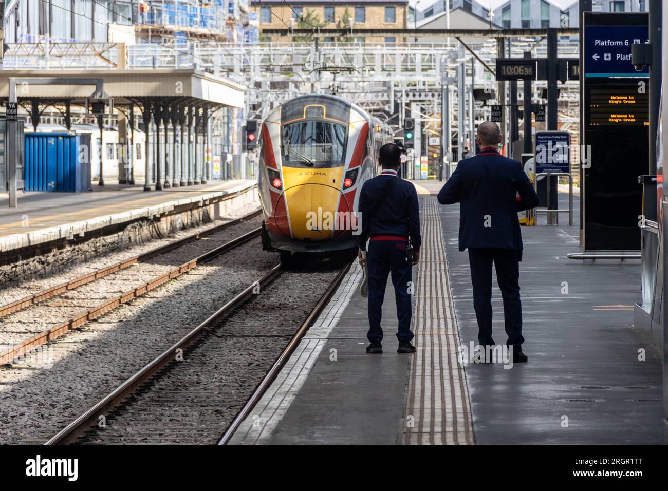 King's Cross St. Pancras Station Stock Photo Alamy