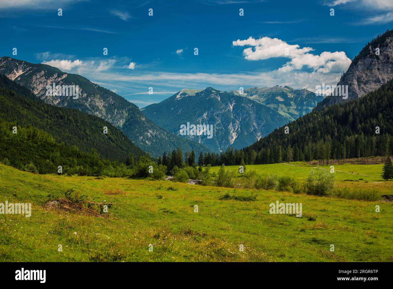 Picturesque alps hi-res stock photography and images - Alamy