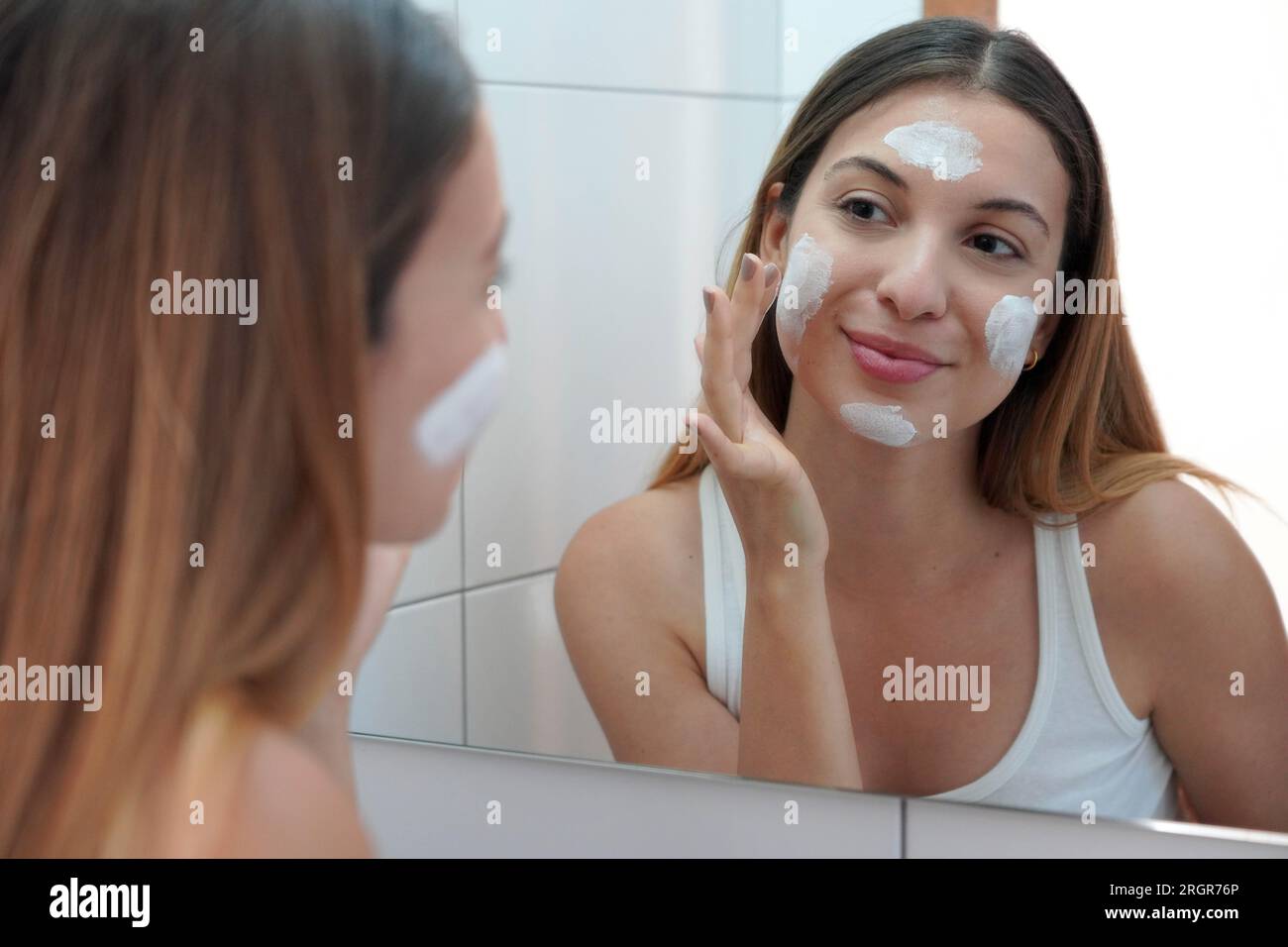 Skincare Woman Applying Cream On Her Skin Face Moisturizing Nourishing Invigorating Treatments 5282