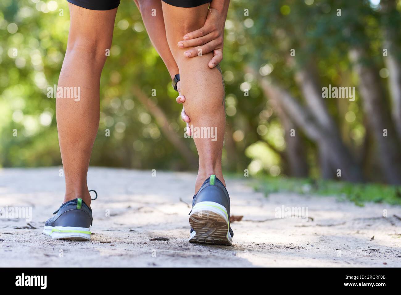 Adult leg injury and hiking hi-res stock photography and images - Alamy