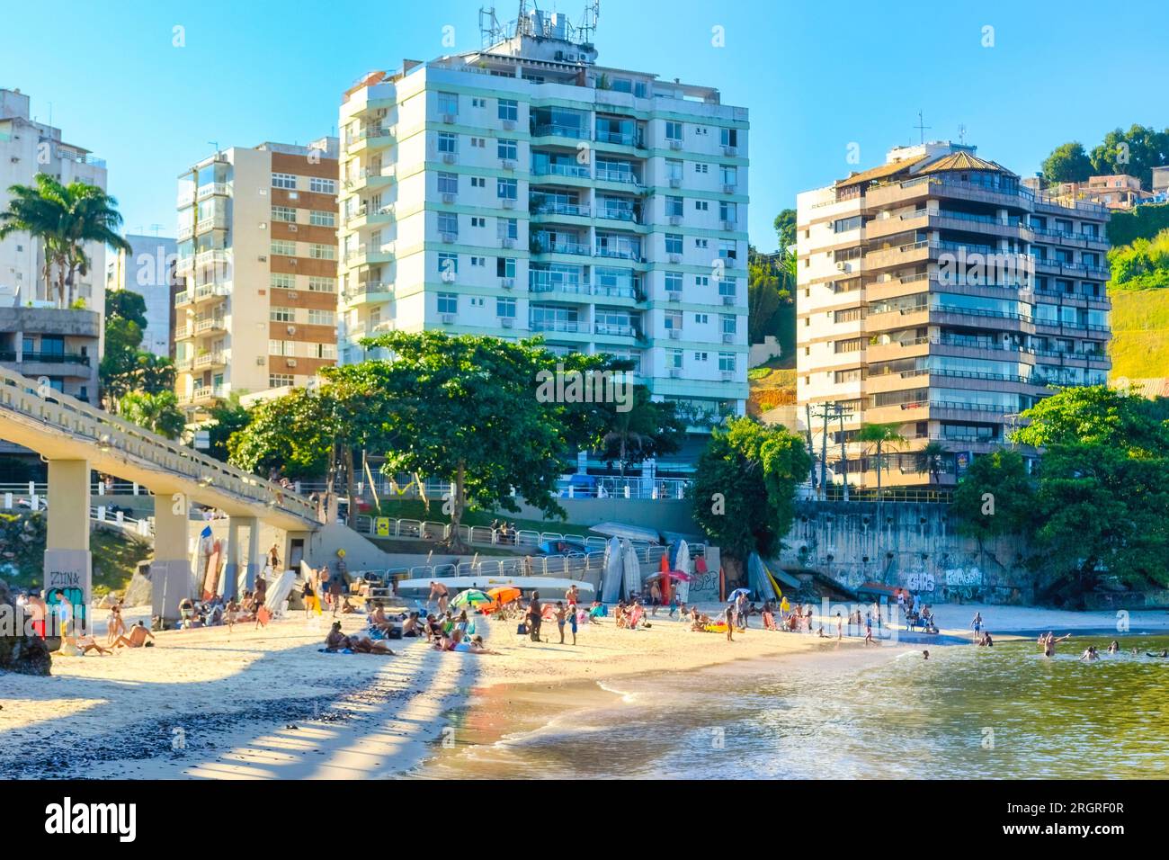 Niteroi, Brazil, People outdoors in the Bon Viagem or Bon Voyage beach ...