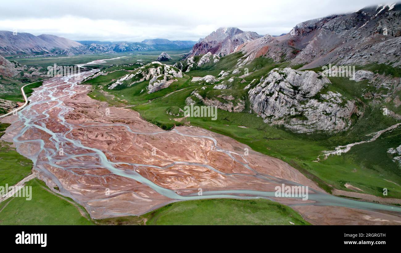 The tongtian river hi-res stock photography and images - Alamy