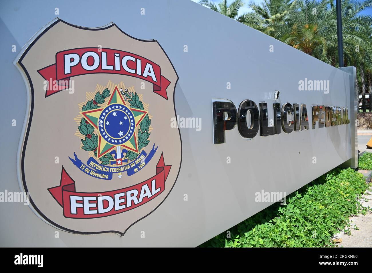 Brazilian police question ex-president in corruption probe, image size:1300x954