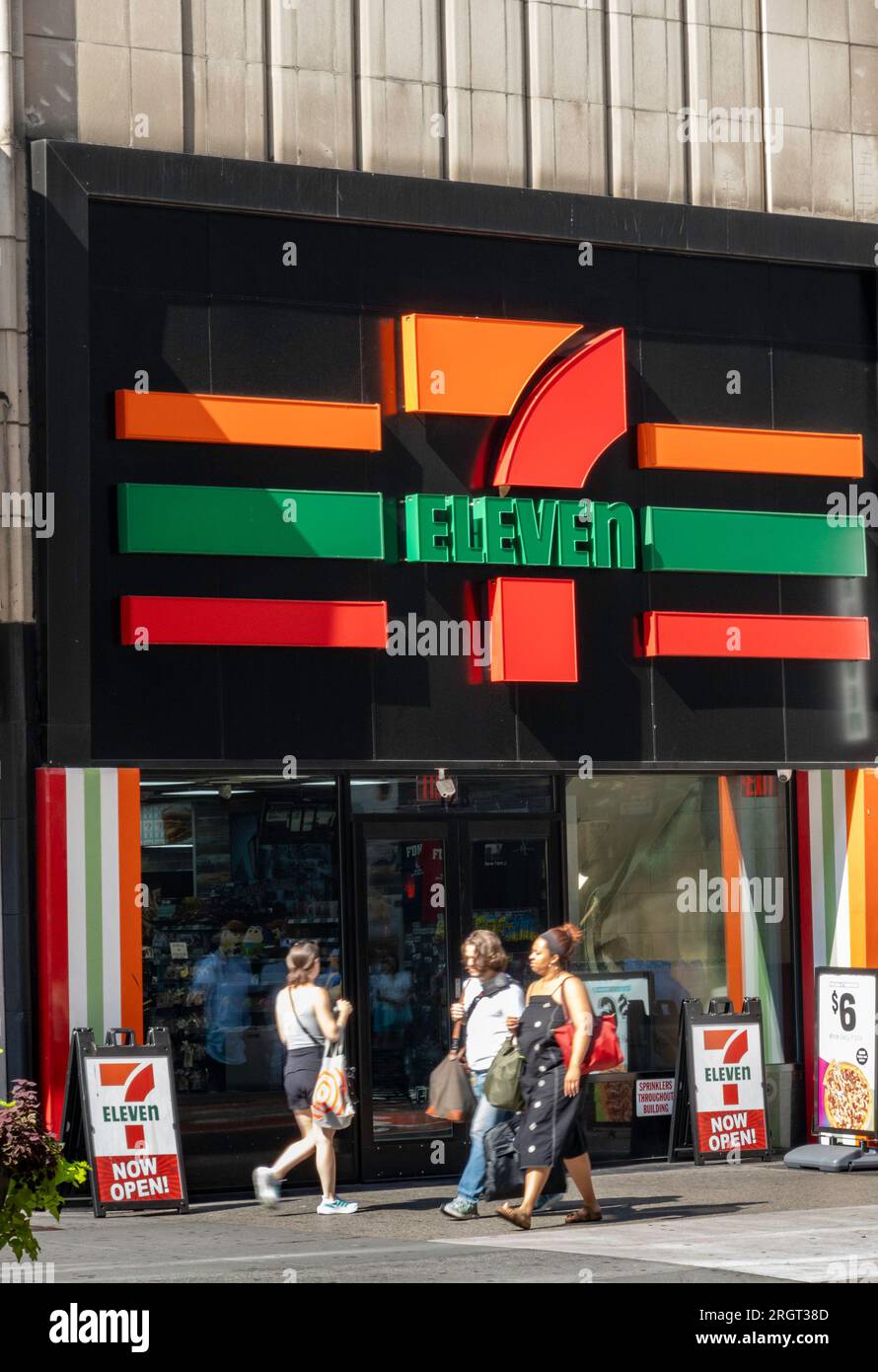 7 11 drink hi-res stock photography and images - Alamy
