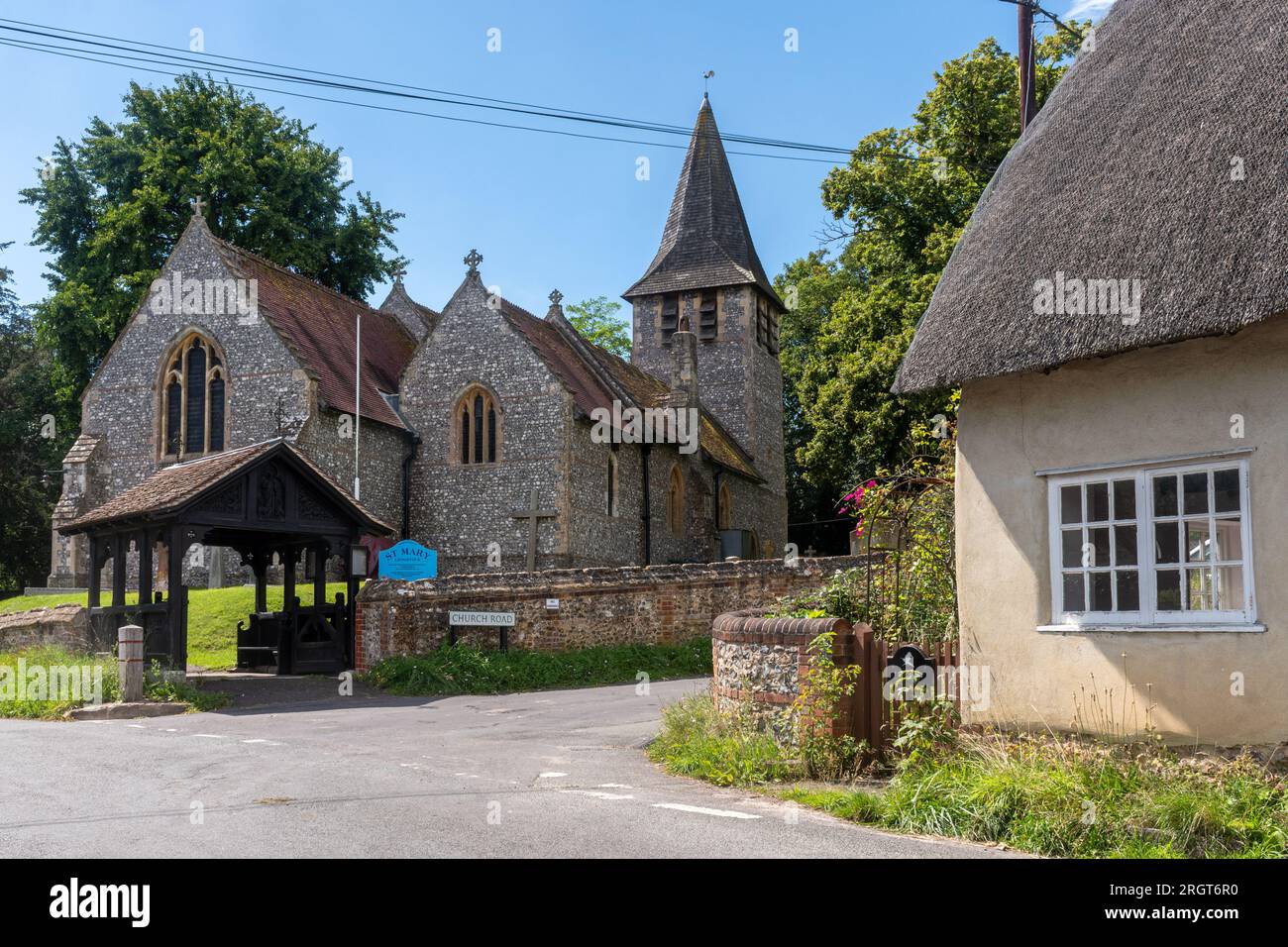 St Mary's Church, Longstock, Hampshire, England, UK Stock Photo - Alamy