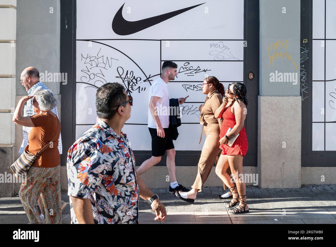 French sporting goods Decathlon store in Spain. (Photo by Xavi Lopez / SOPA  Images/Sipa USA Stock Photo - Alamy