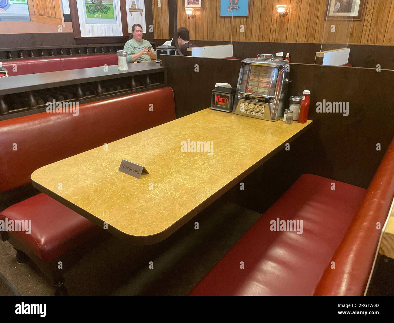 Photo by STRF/STAR MAX/IPx 2023 Holsten's restaurant, where the final