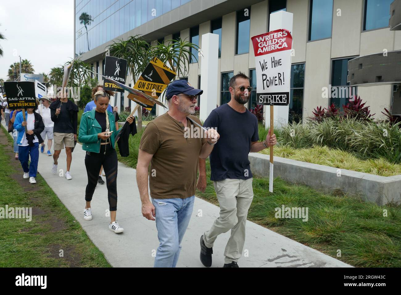 Los Angeles, California, USA 11th August 2023 Actor Noah Wyle walks