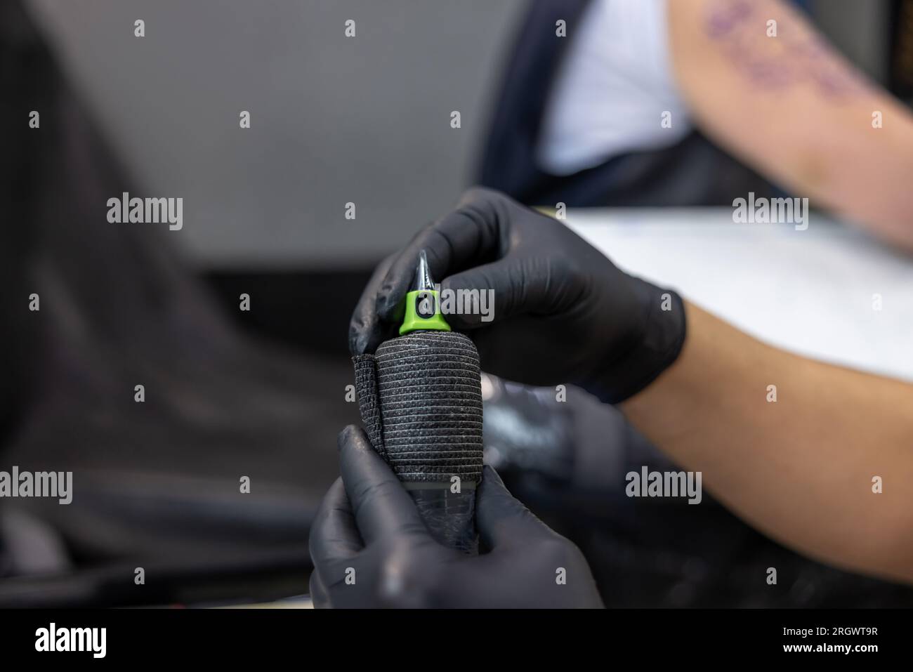 Tattoo artist preparing skin hi-res stock photography and images - Alamy