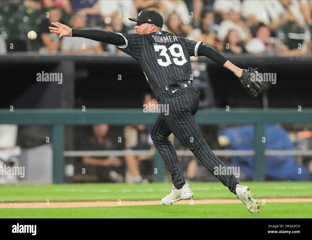 CHICAGO, IL - AUGUST 11: Chicago White Sox relief pitcher Aaron