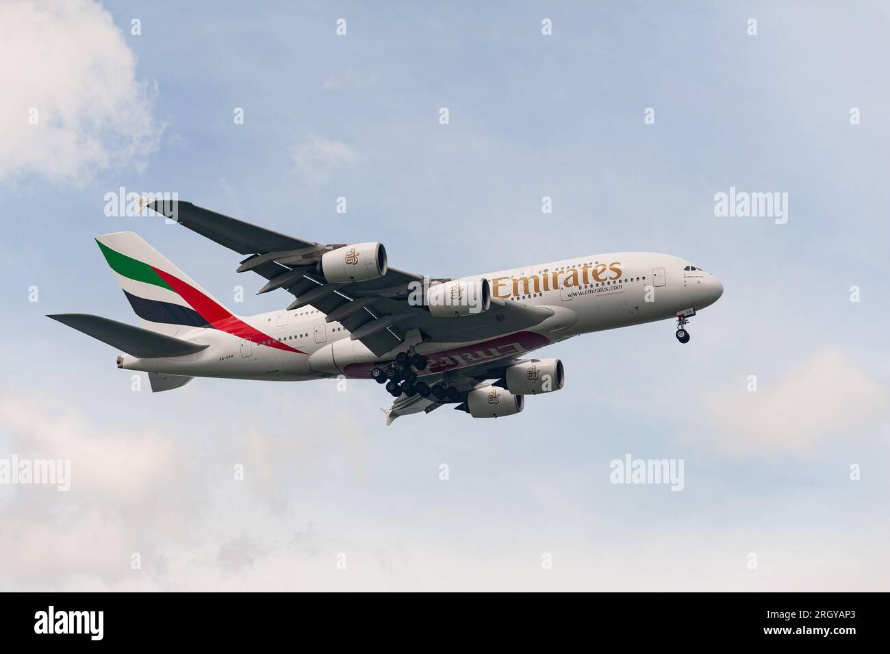 15.07.2023, Singapore, Republic of Singapore, Asia - An Airbus A380-800 ...